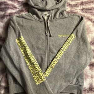 Vans zip up